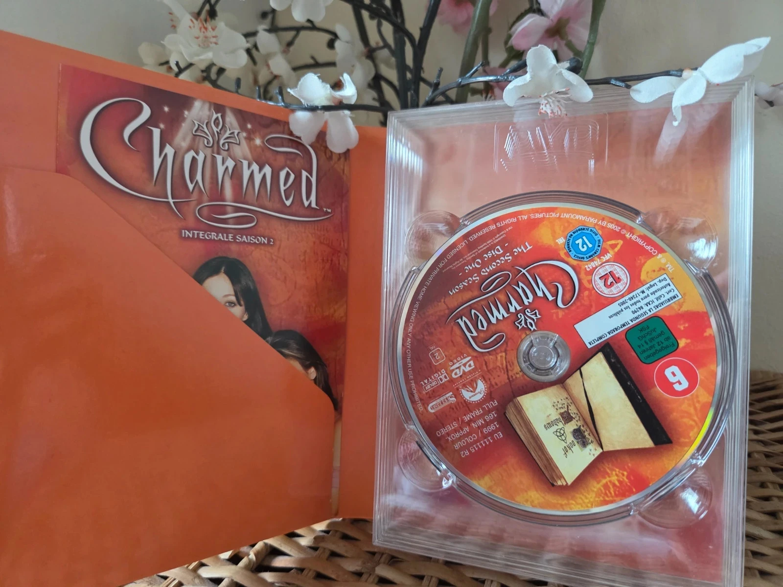 ❤️Coffret Charmed saison 2 complet – photo 5